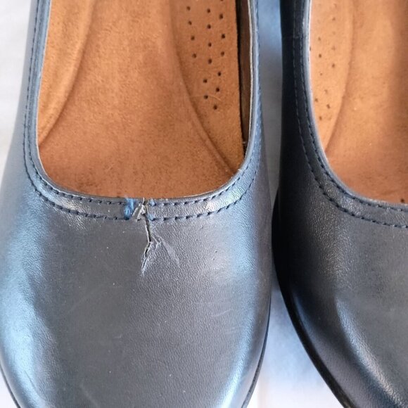 Hush Puppies Women's Alter Pump Navy Blue Leather size 11 - Picture 3 of 12